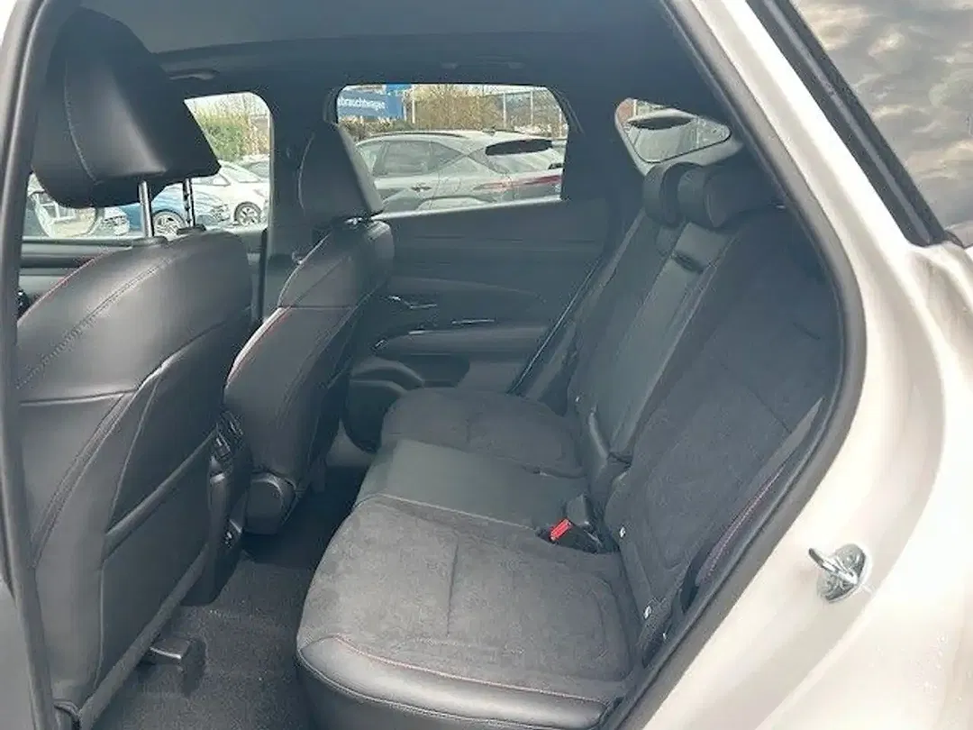 Hyundai TUCSON - Thumbnail 9