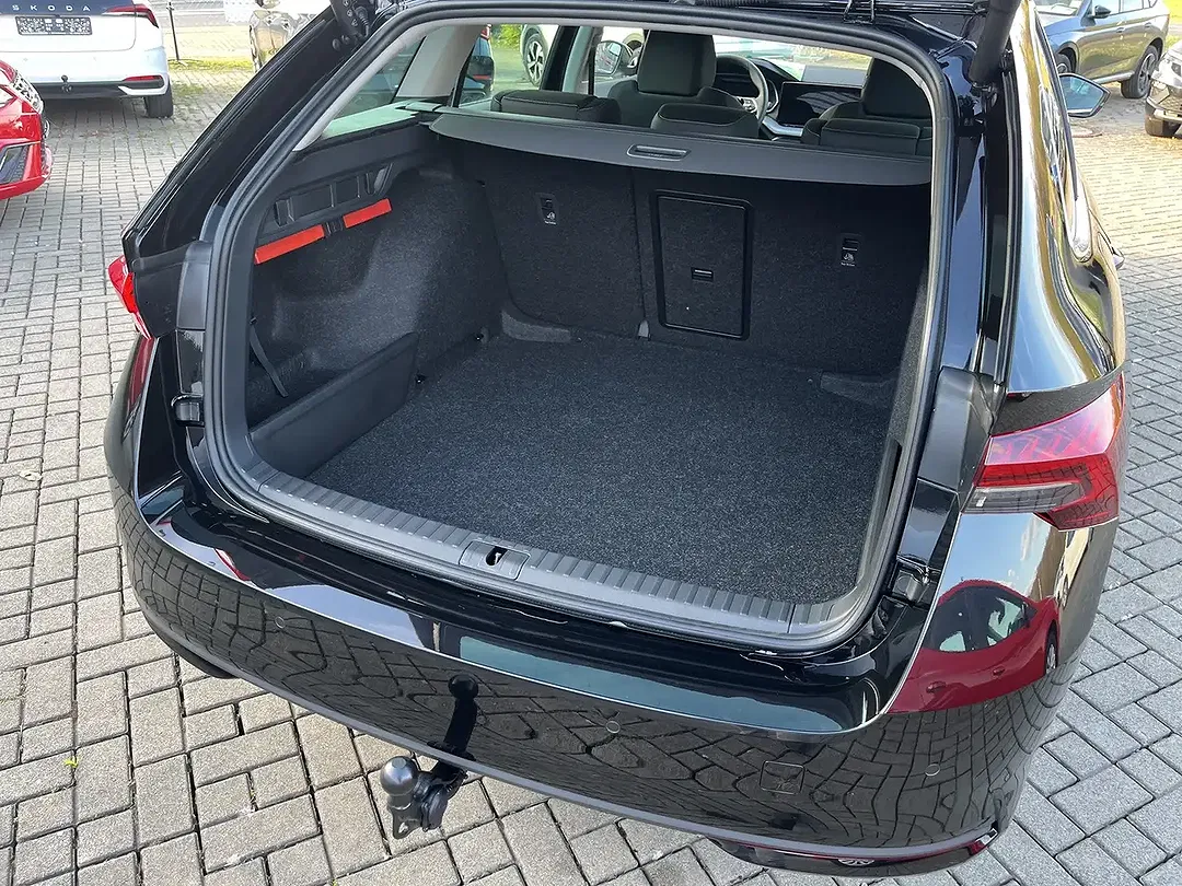 Skoda Octavia - Thumbnail 7