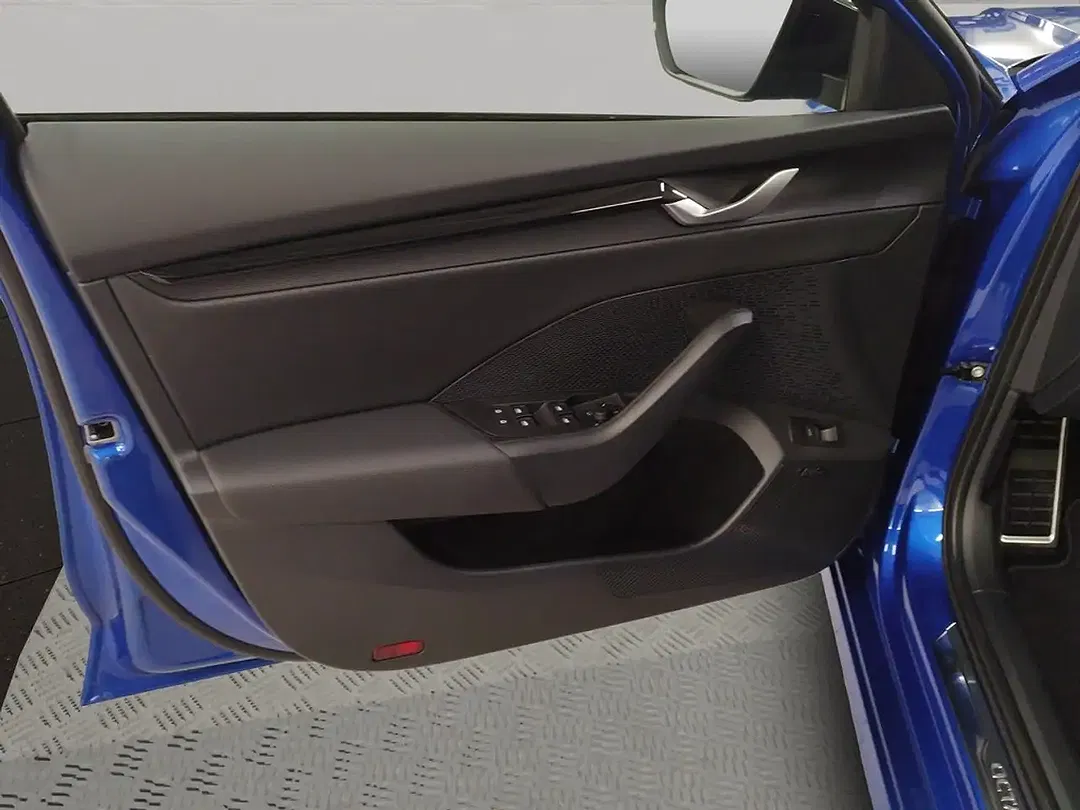 Skoda Octavia - Thumbnail 9