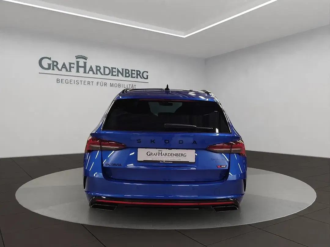 Skoda Octavia - Thumbnail 4