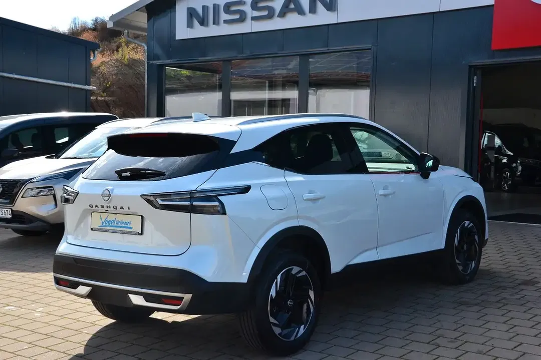 Nissan Qashqai - Thumbnail 11