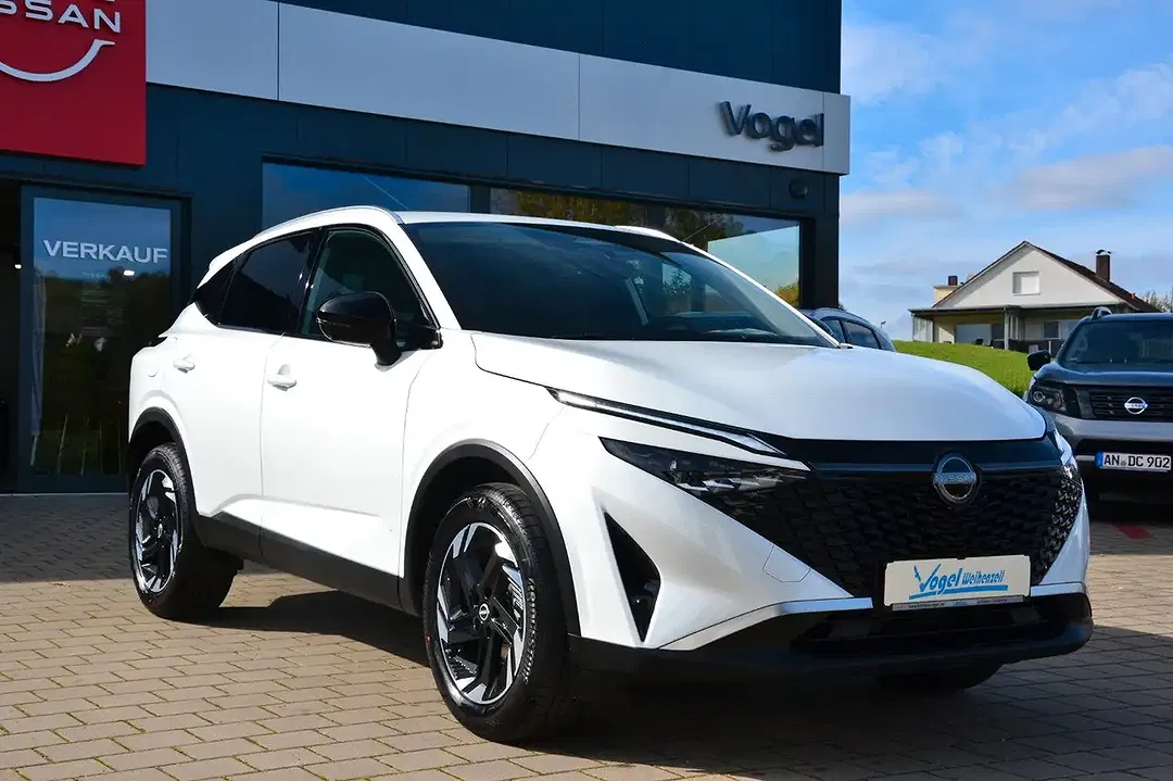 Nissan Qashqai - Thumbnail 3