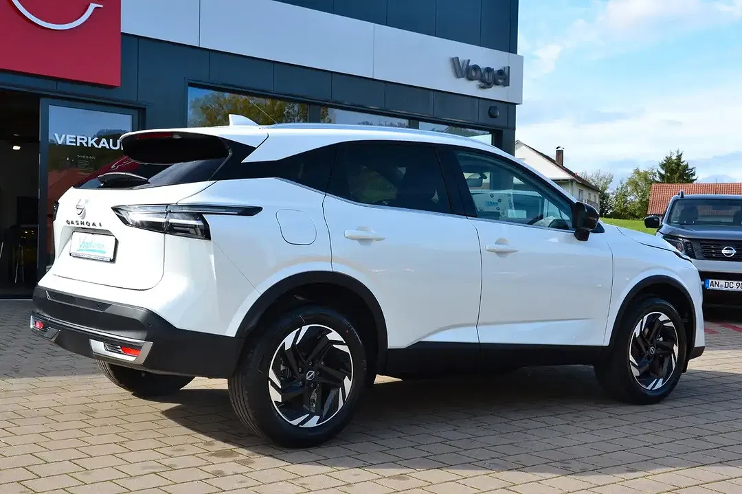 Nissan Qashqai - Thumbnail 9