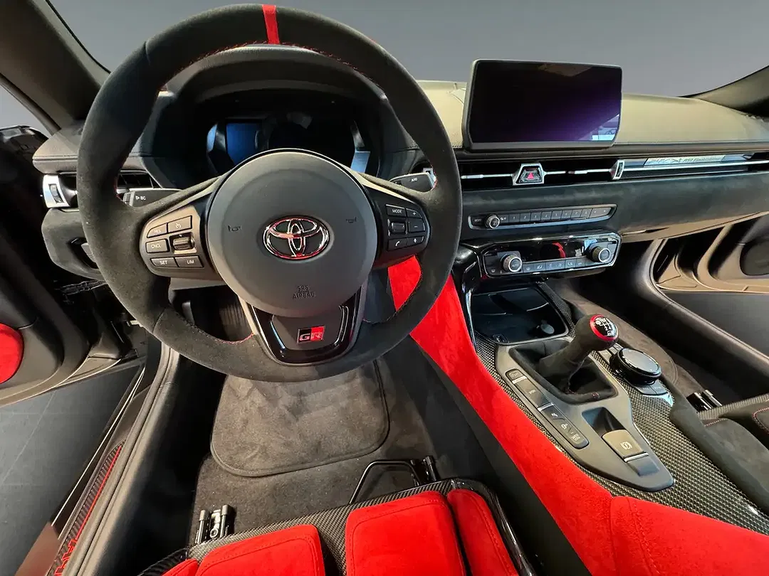 Toyota Supra - Thumbnail 10