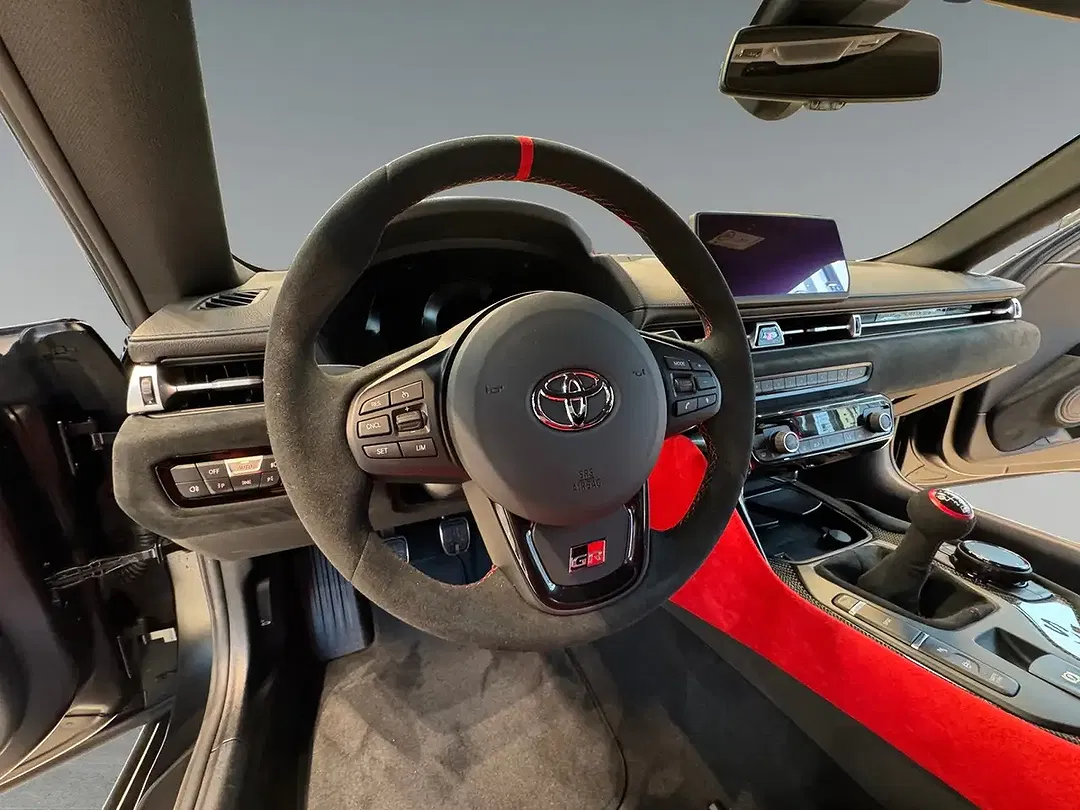 Toyota Supra - Thumbnail 12
