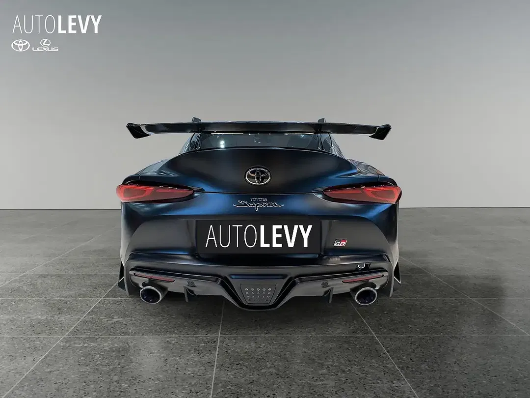 Toyota Supra - Thumbnail 4