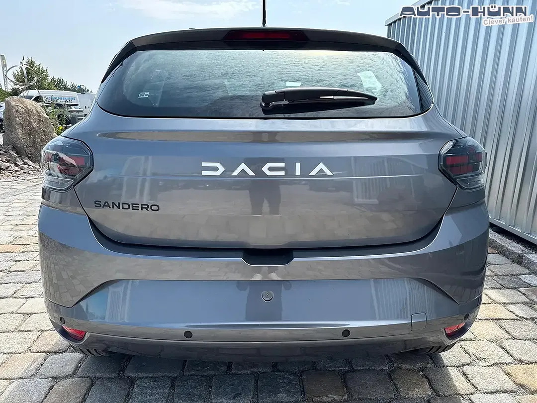Dacia Sandero - Thumbnail 5