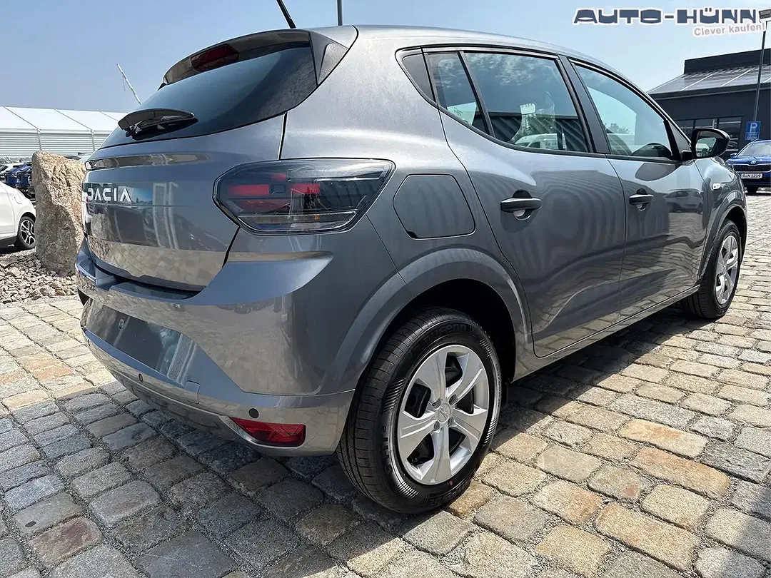 Dacia Sandero - Thumbnail 6