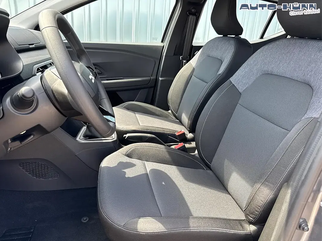 Dacia Sandero - Thumbnail 8