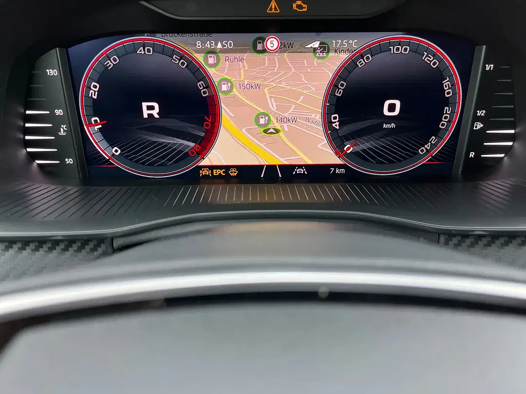 Skoda Kamiq - Thumbnail 8