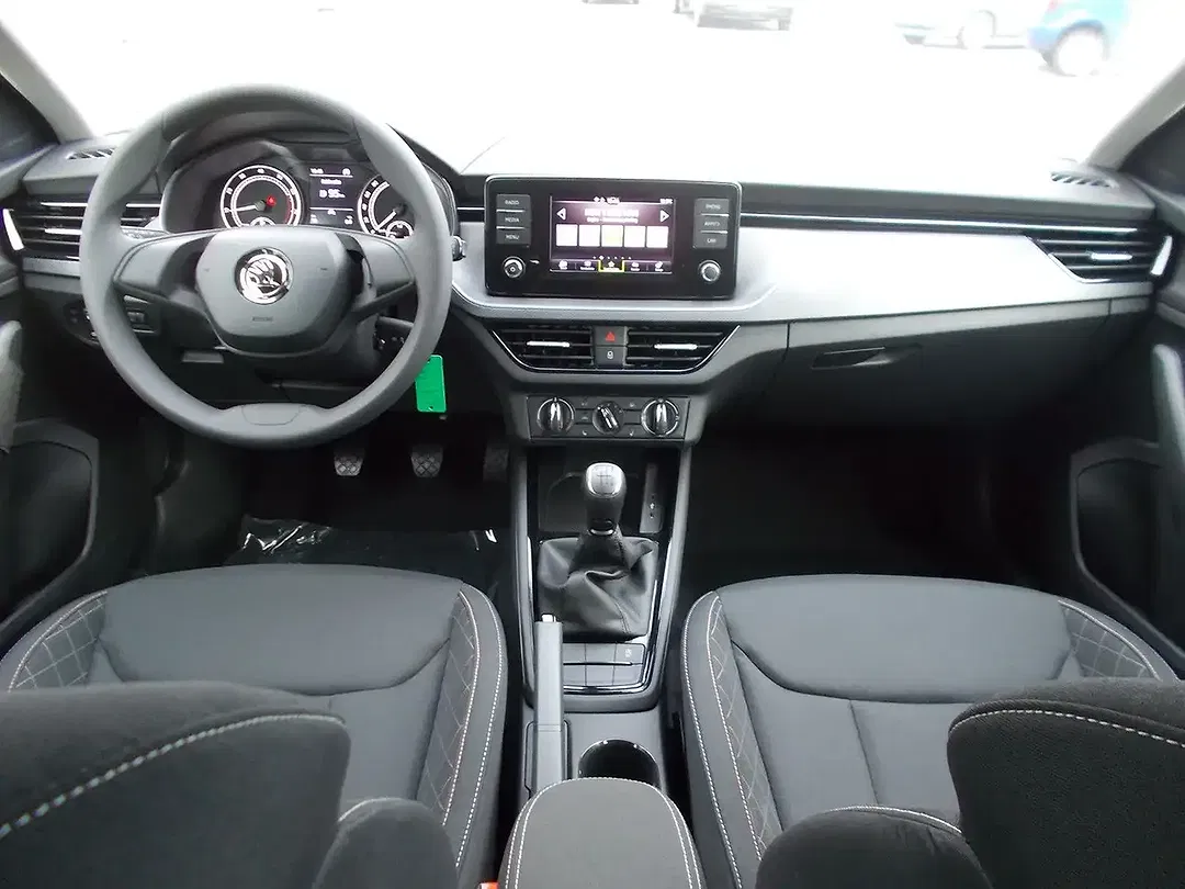 Skoda Scala - Thumbnail 7