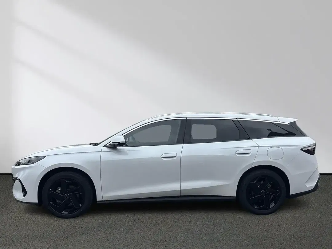 BYD Seal - Thumbnail 2