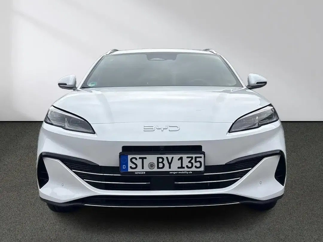 BYD Seal - Thumbnail 4