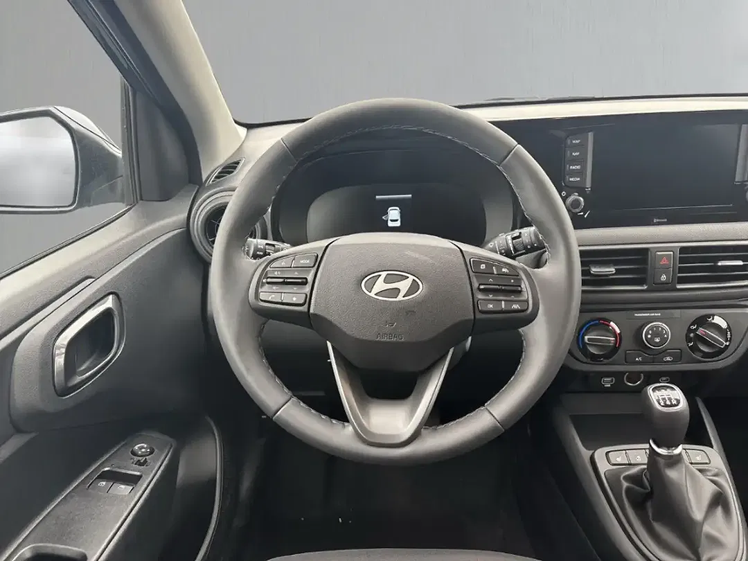 Hyundai i10 - Thumbnail 11