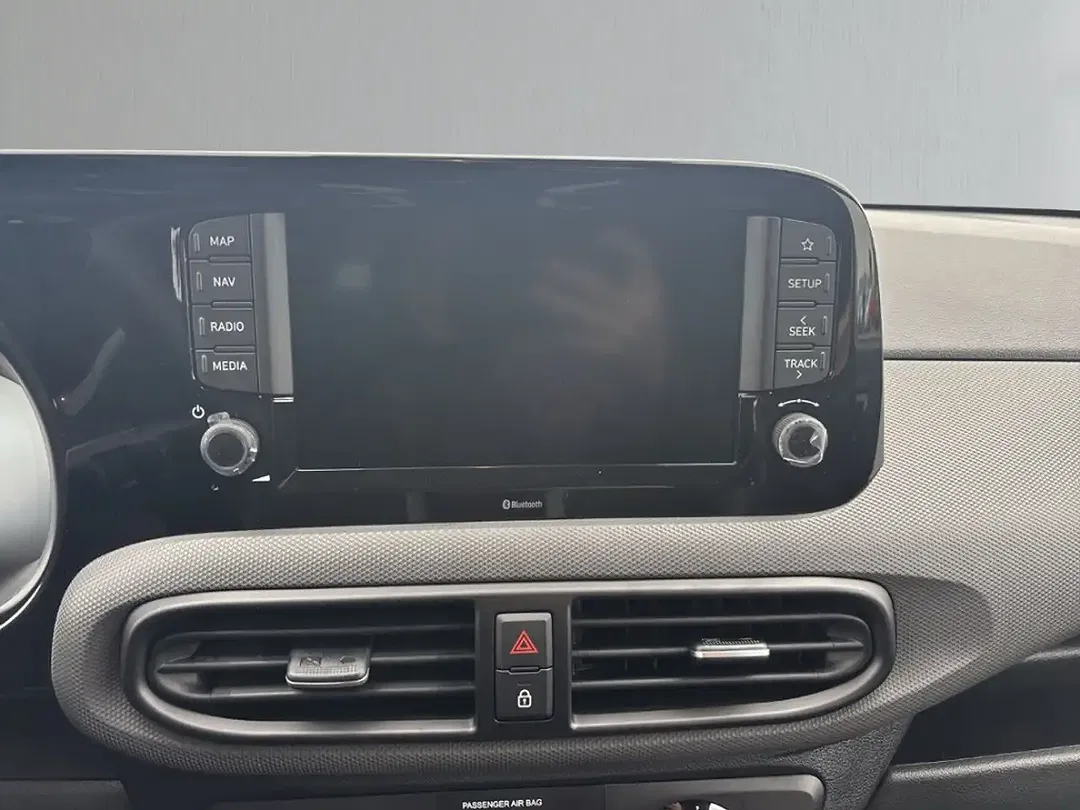 Hyundai i10 - Thumbnail 12