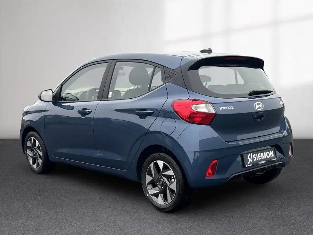 Hyundai i10 - Thumbnail 3
