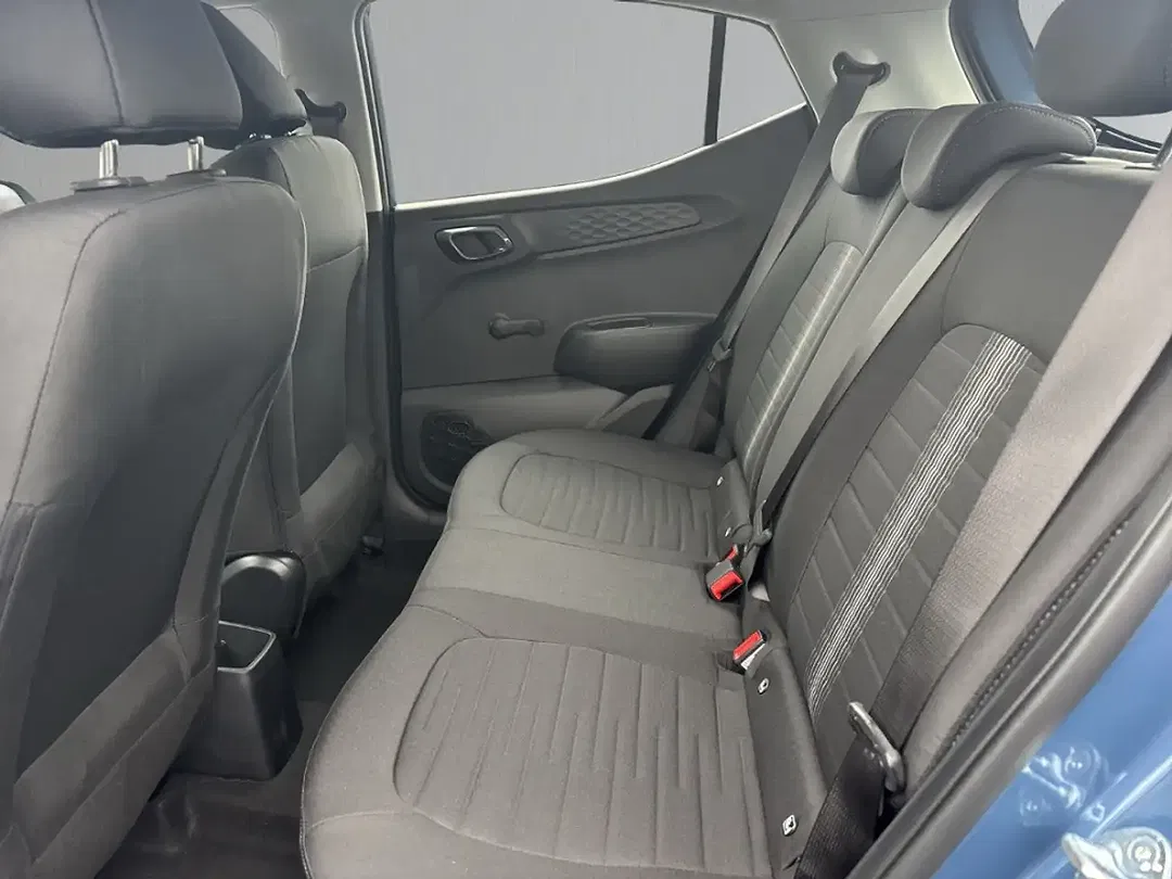 Hyundai i10 - Thumbnail 8