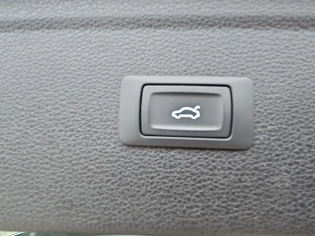 Audi Q5 - Thumbnail 14