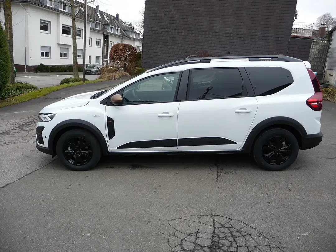 Dacia Jogger - Thumbnail 4