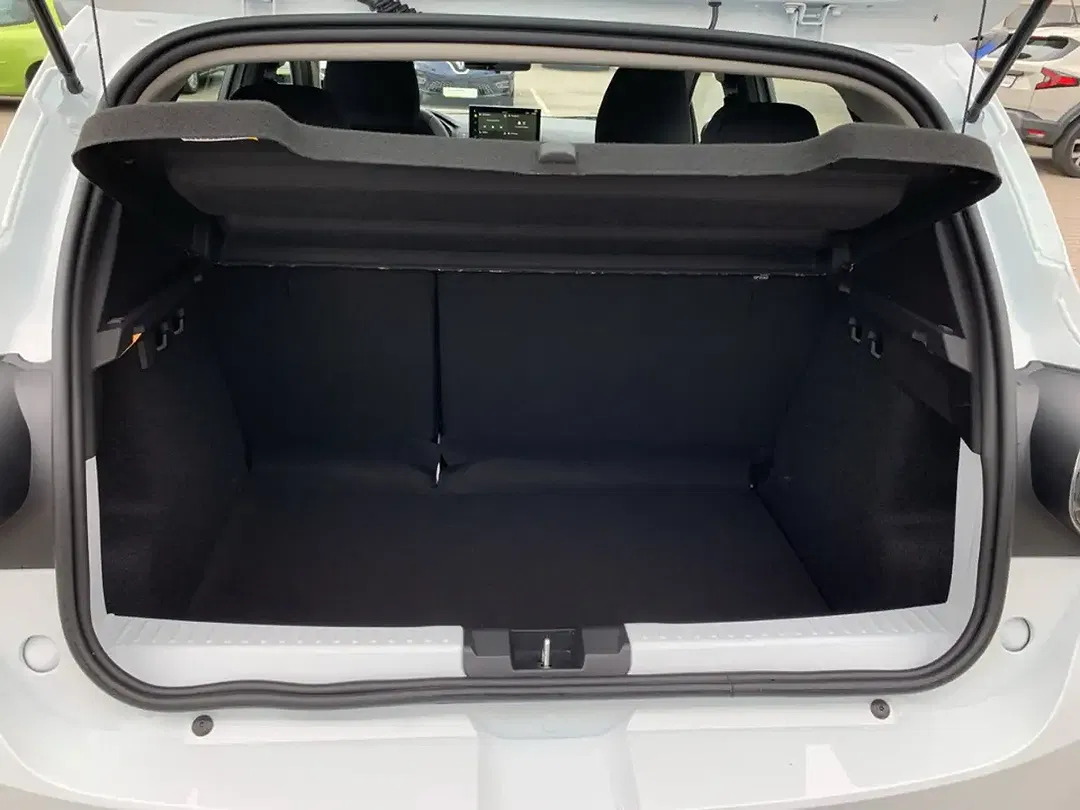 Dacia Sandero - Thumbnail 12