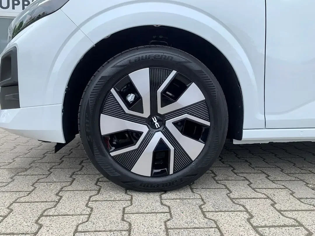 Dacia Sandero - Thumbnail 13