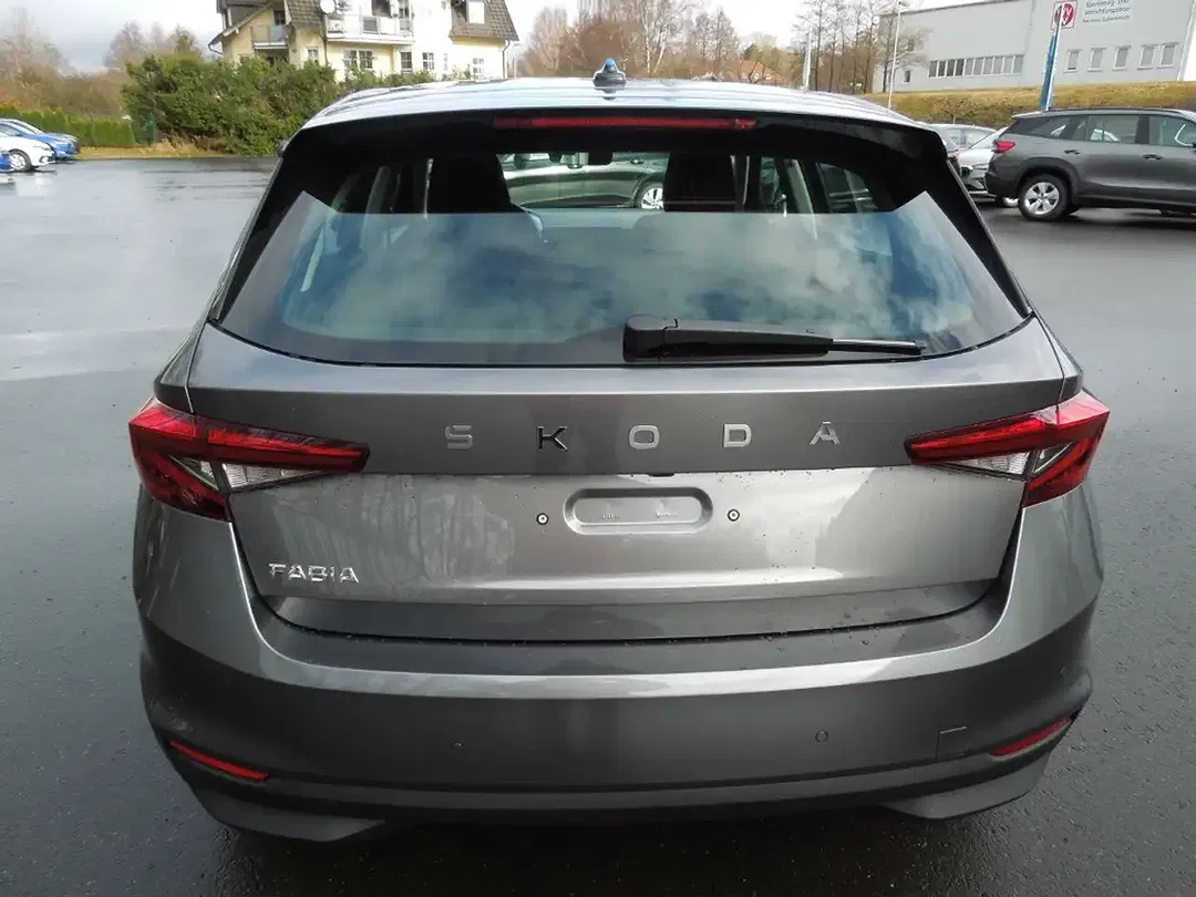 Skoda Fabia - Thumbnail 5