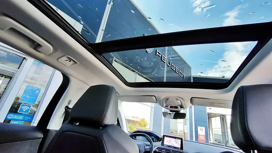 Peugeot 3008 - Thumbnail 10