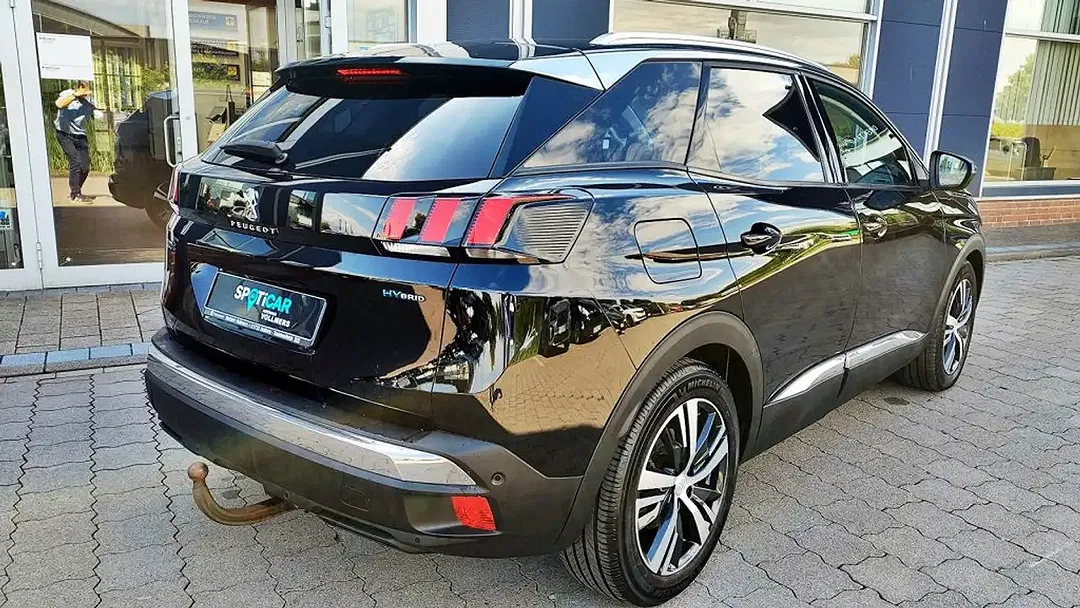 Peugeot 3008 - Thumbnail 2