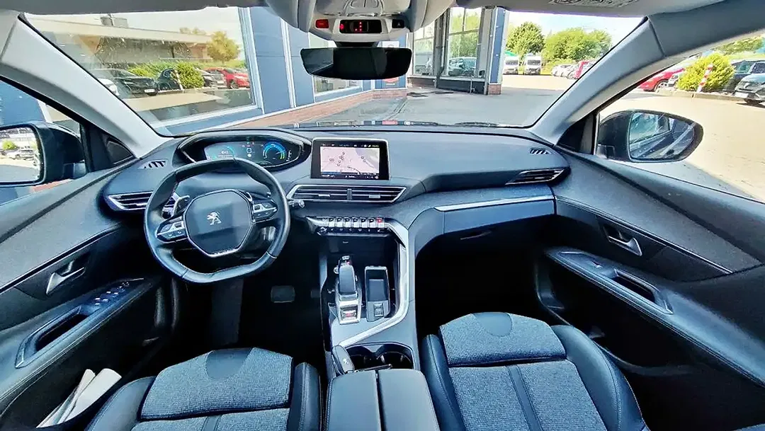 Peugeot 3008 - Thumbnail 9