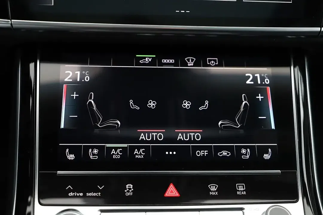 Audi A8 - Thumbnail 15