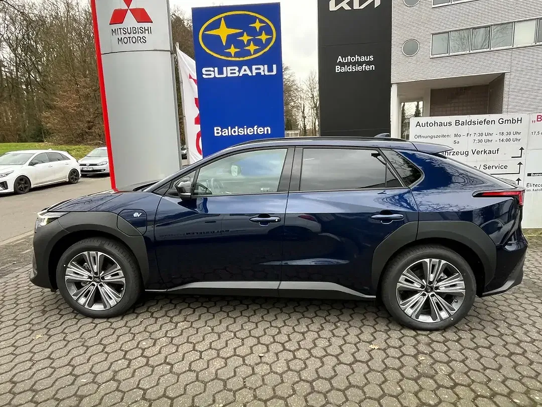Subaru Solterra - Thumbnail 7