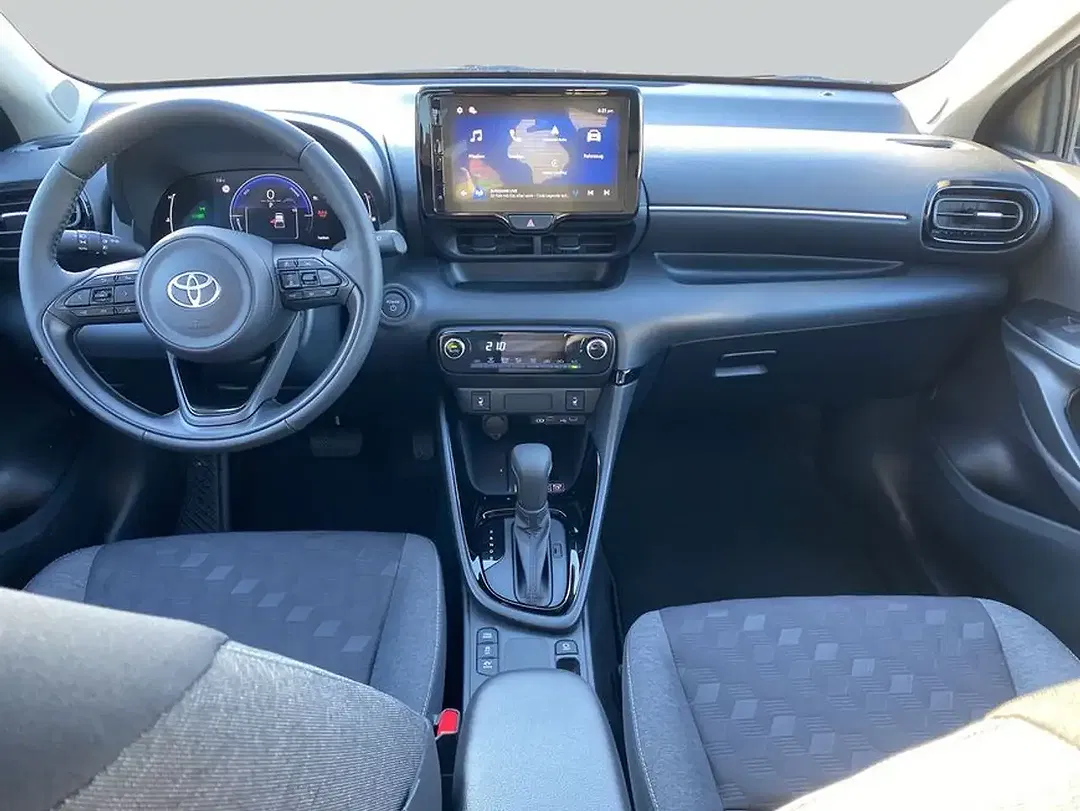 Toyota Yaris - Thumbnail 14