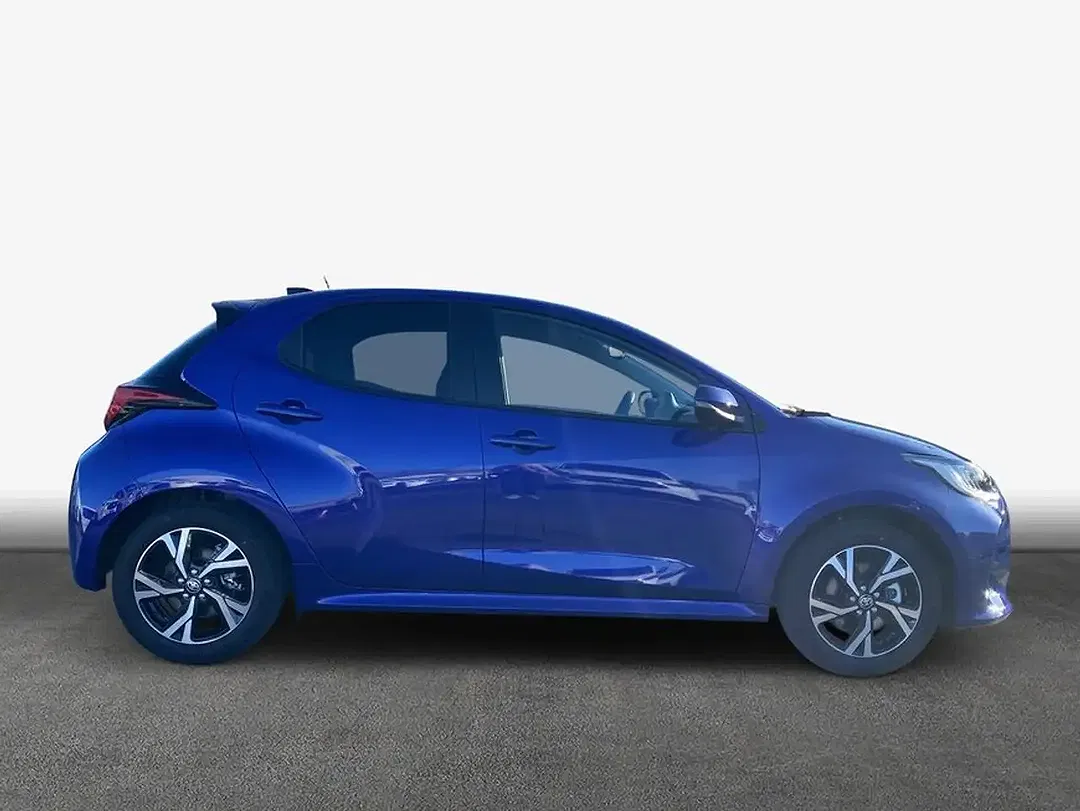 Toyota Yaris - Thumbnail 4