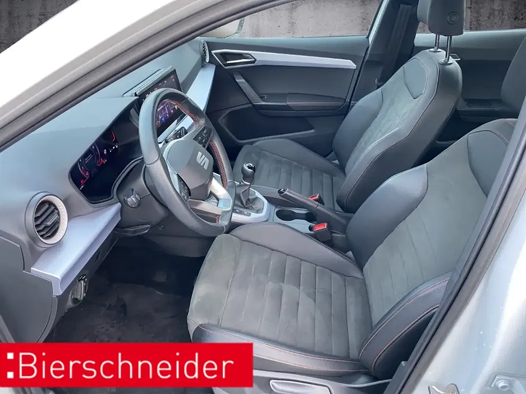 SEAT Arona - Thumbnail 10