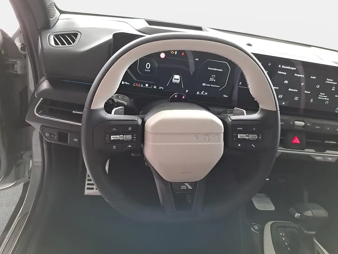 Kia K4 - Thumbnail 14