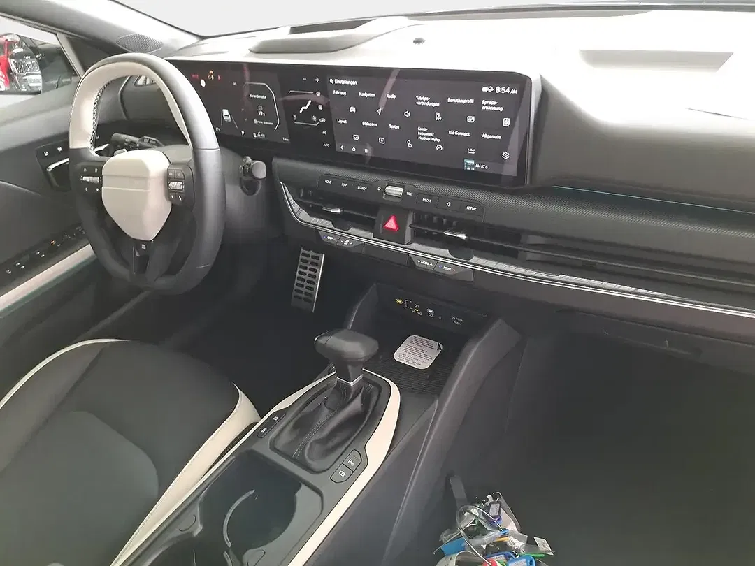 Kia K4 - Thumbnail 18