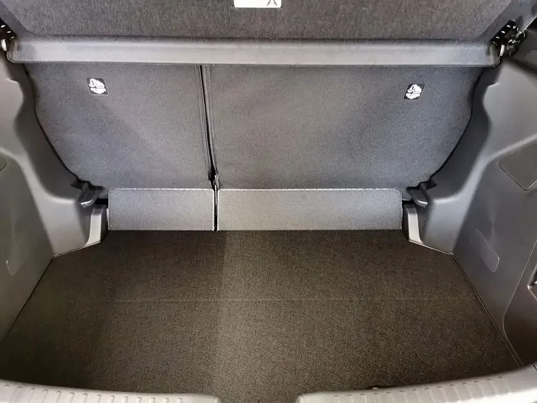 Mazda 2 - Thumbnail 5