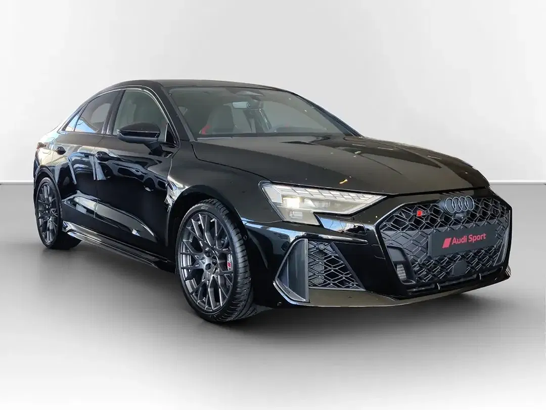 Audi RS3 - Thumbnail 3