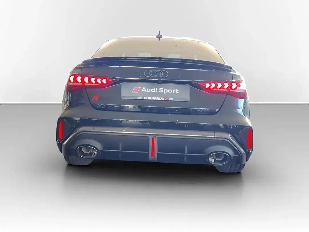 Audi RS3 - Thumbnail 5