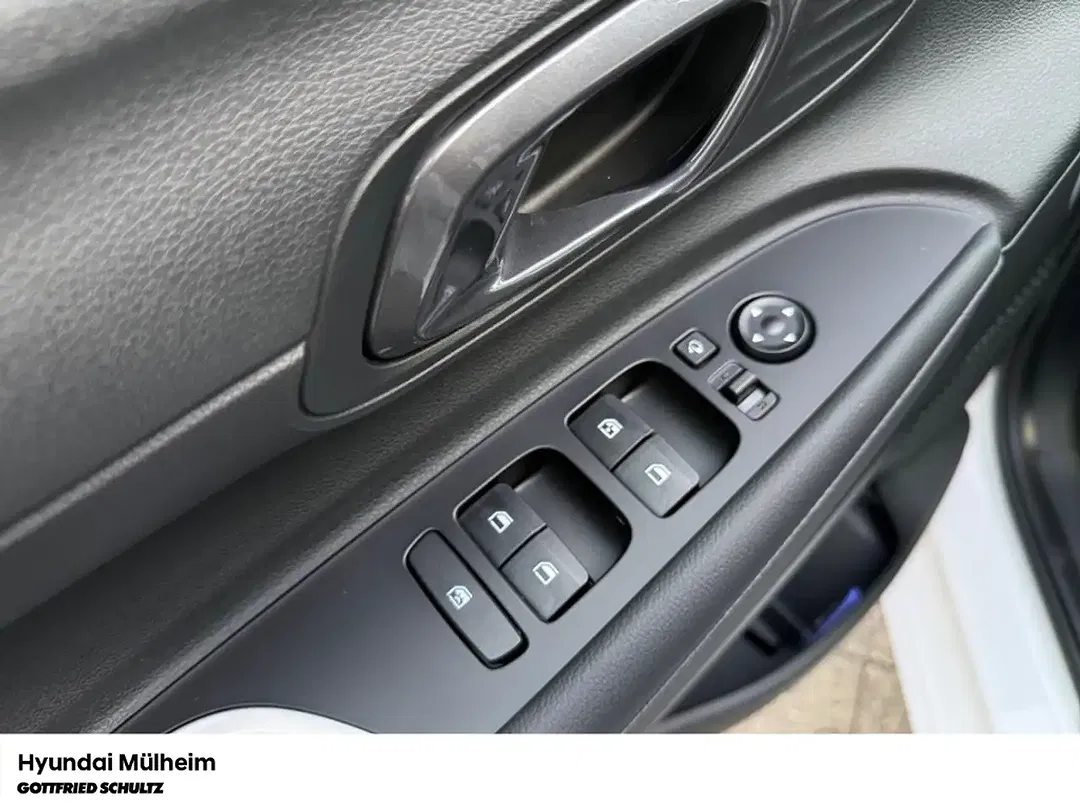 Hyundai i20 - Thumbnail 10