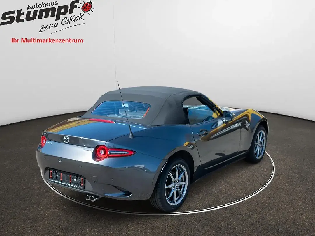 Mazda MX-5 - Thumbnail 4