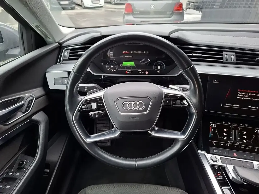 Audi e-tron - Thumbnail 15