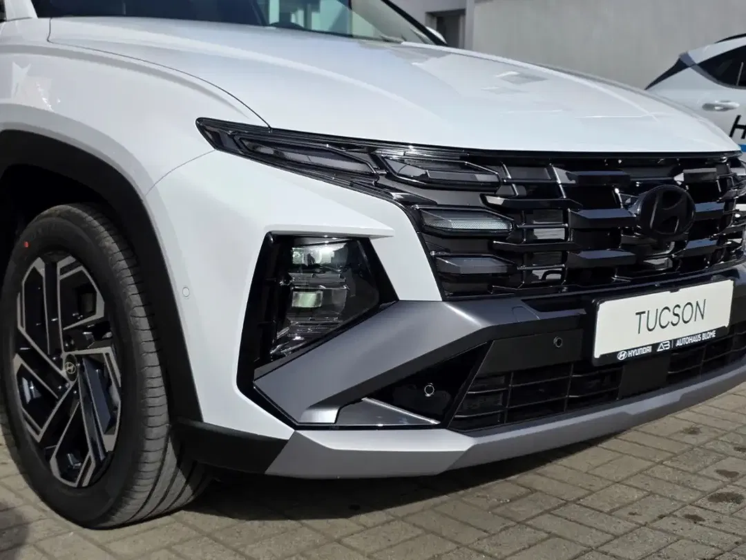 Hyundai TUCSON - Thumbnail 2