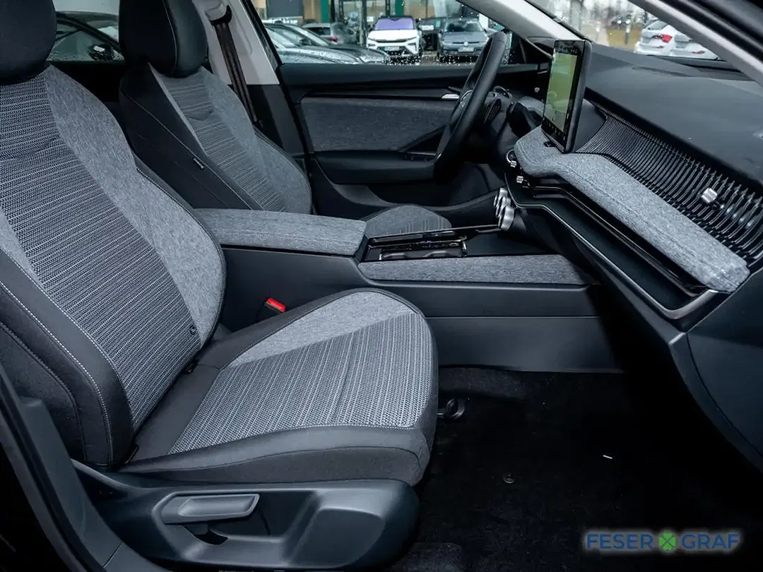 Skoda Superb - Thumbnail 6