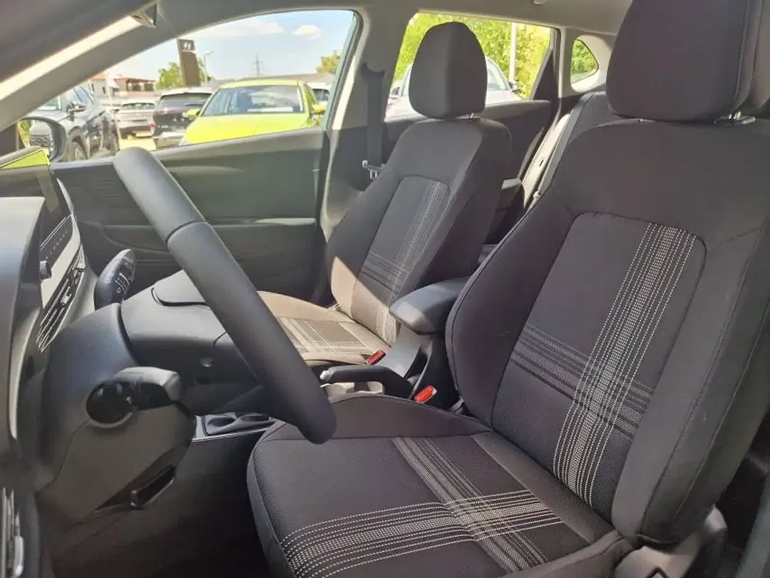 Hyundai i20 - Thumbnail 8