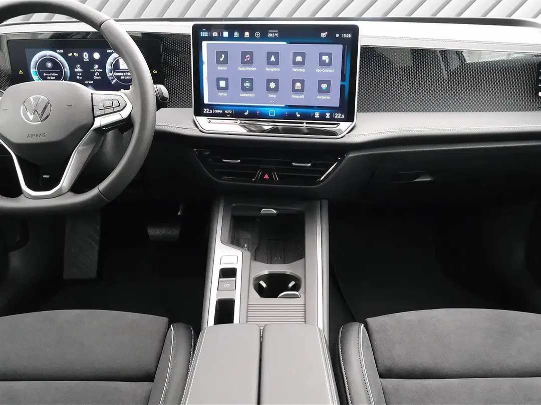Volkswagen Passat Variant - Thumbnail 13