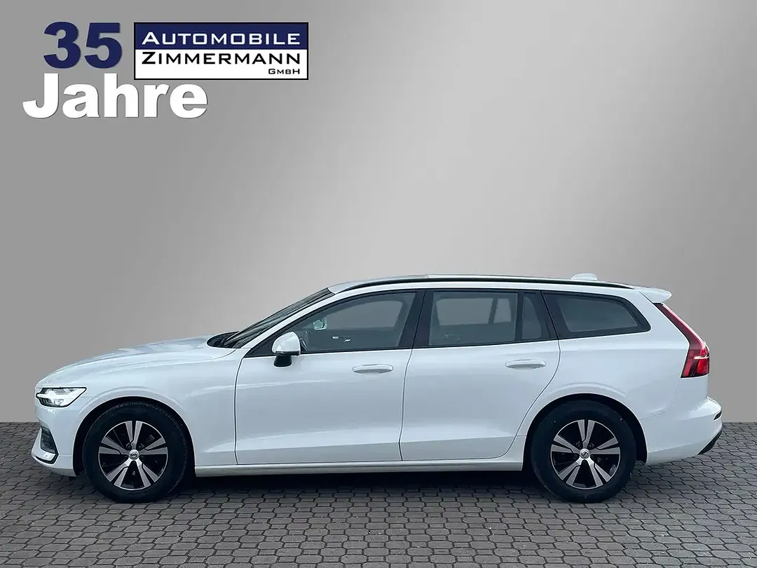 Volvo V60 Momentum Core