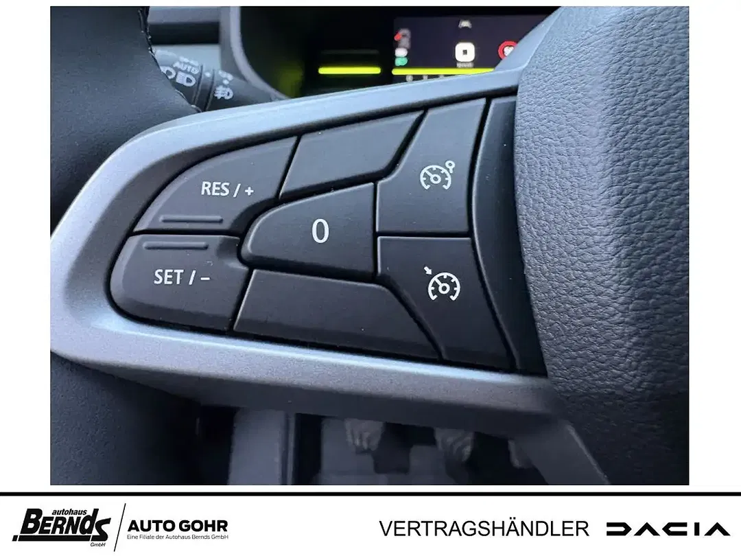 Dacia Sandero - Thumbnail 14