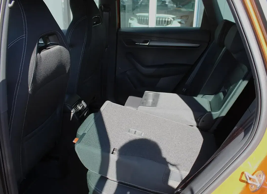 Skoda Karoq - Thumbnail 6