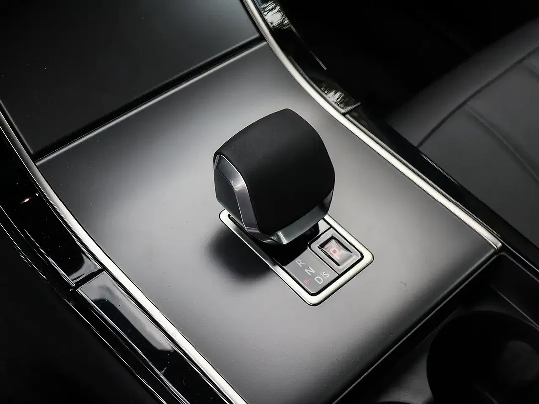 Land Rover Range Rover Evoque - Thumbnail 11